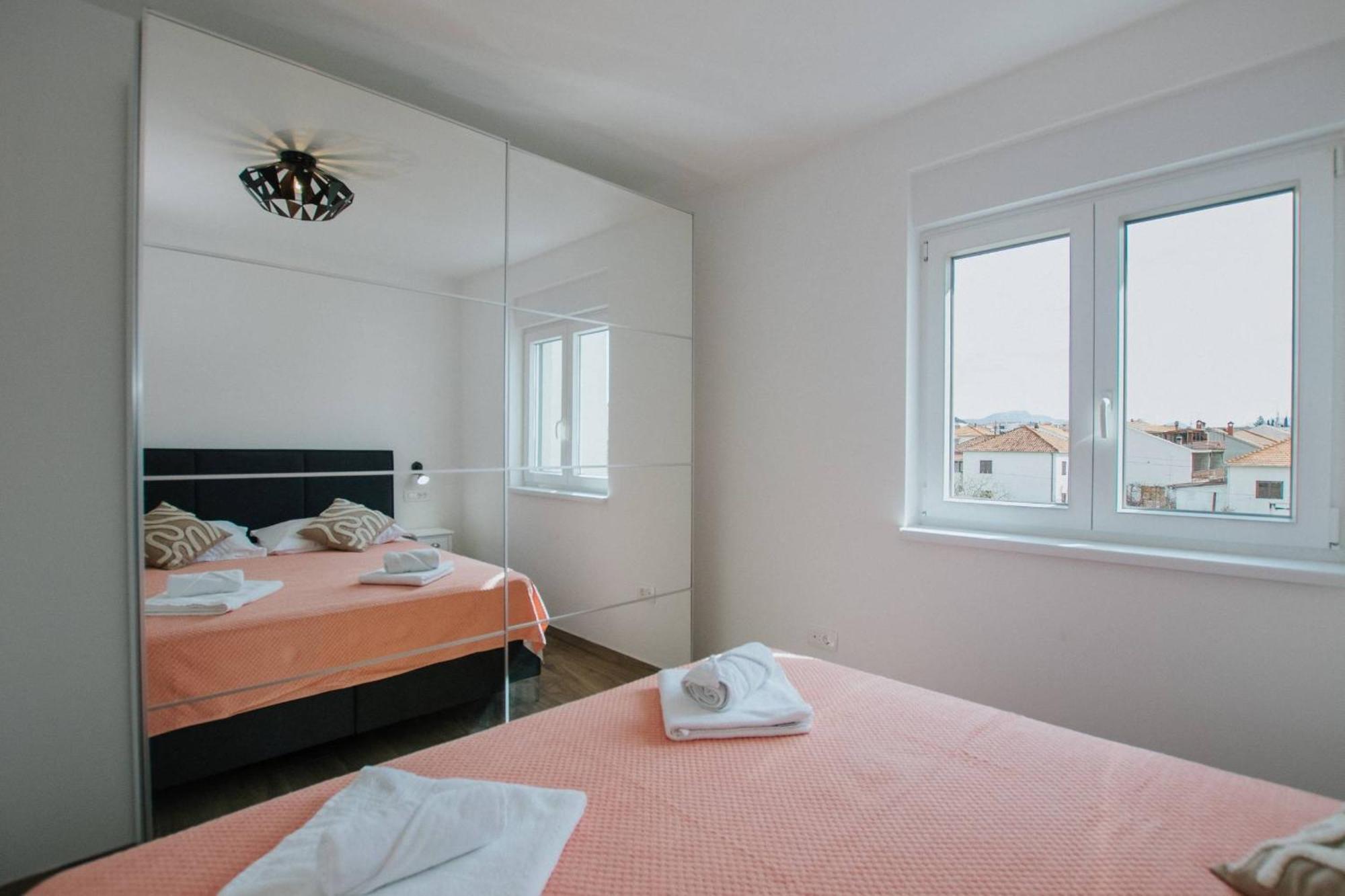 Luxury Apartments Marija Trogir Szoba fotó