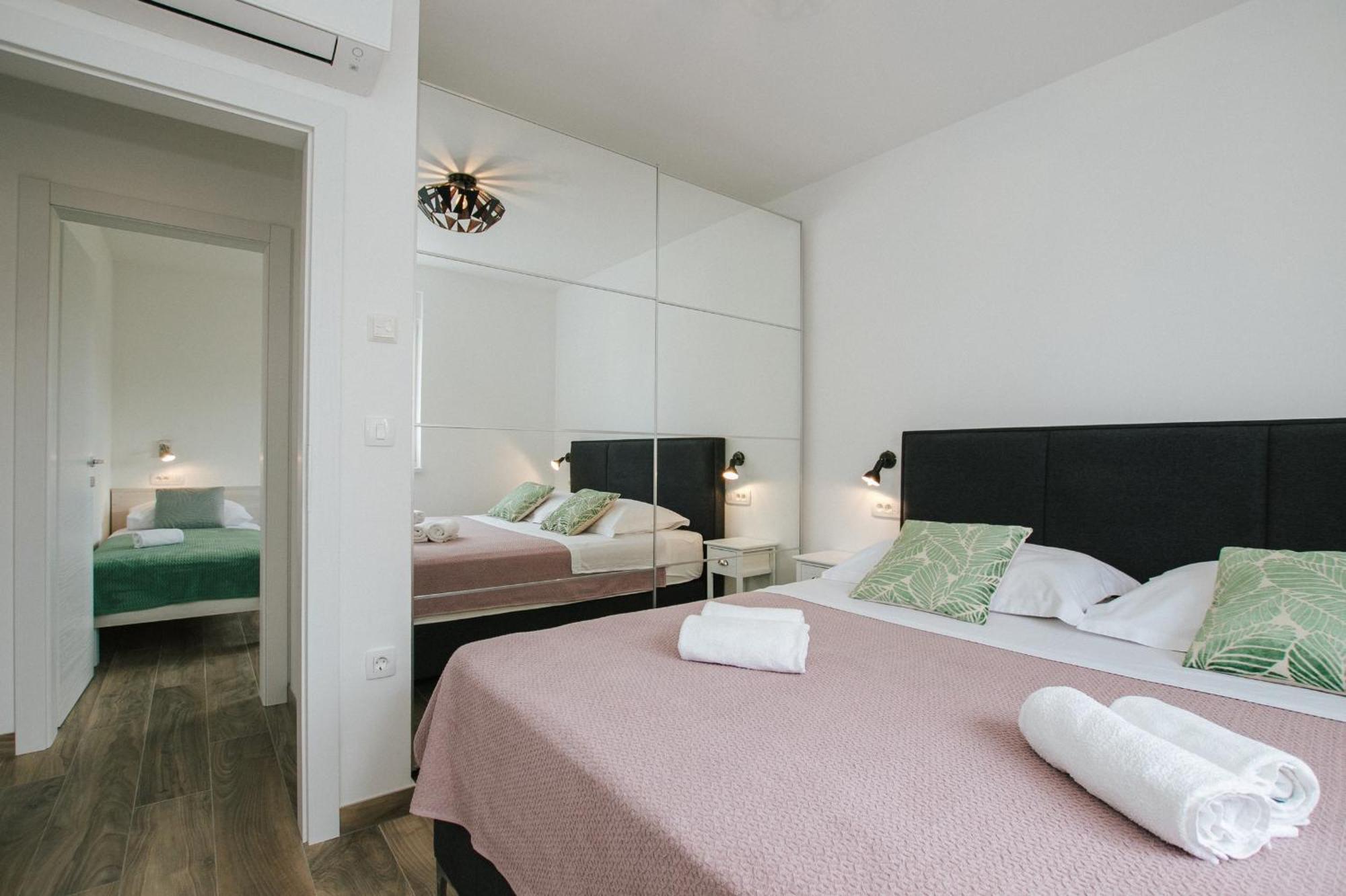 Luxury Apartments Marija Trogir Szoba fotó